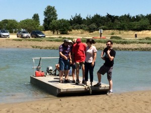 traversée du chenal face au port de la Guittière